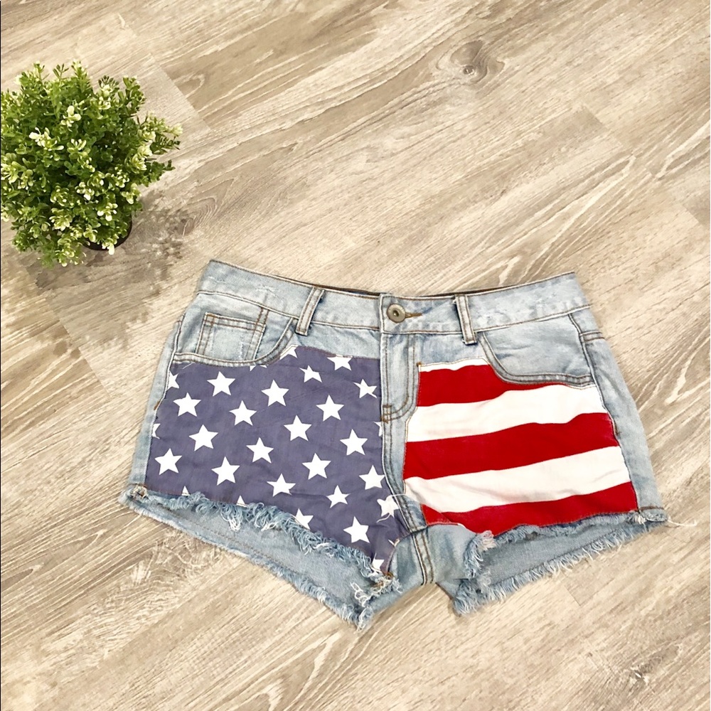 COTTON ON Denim Flag Shorts